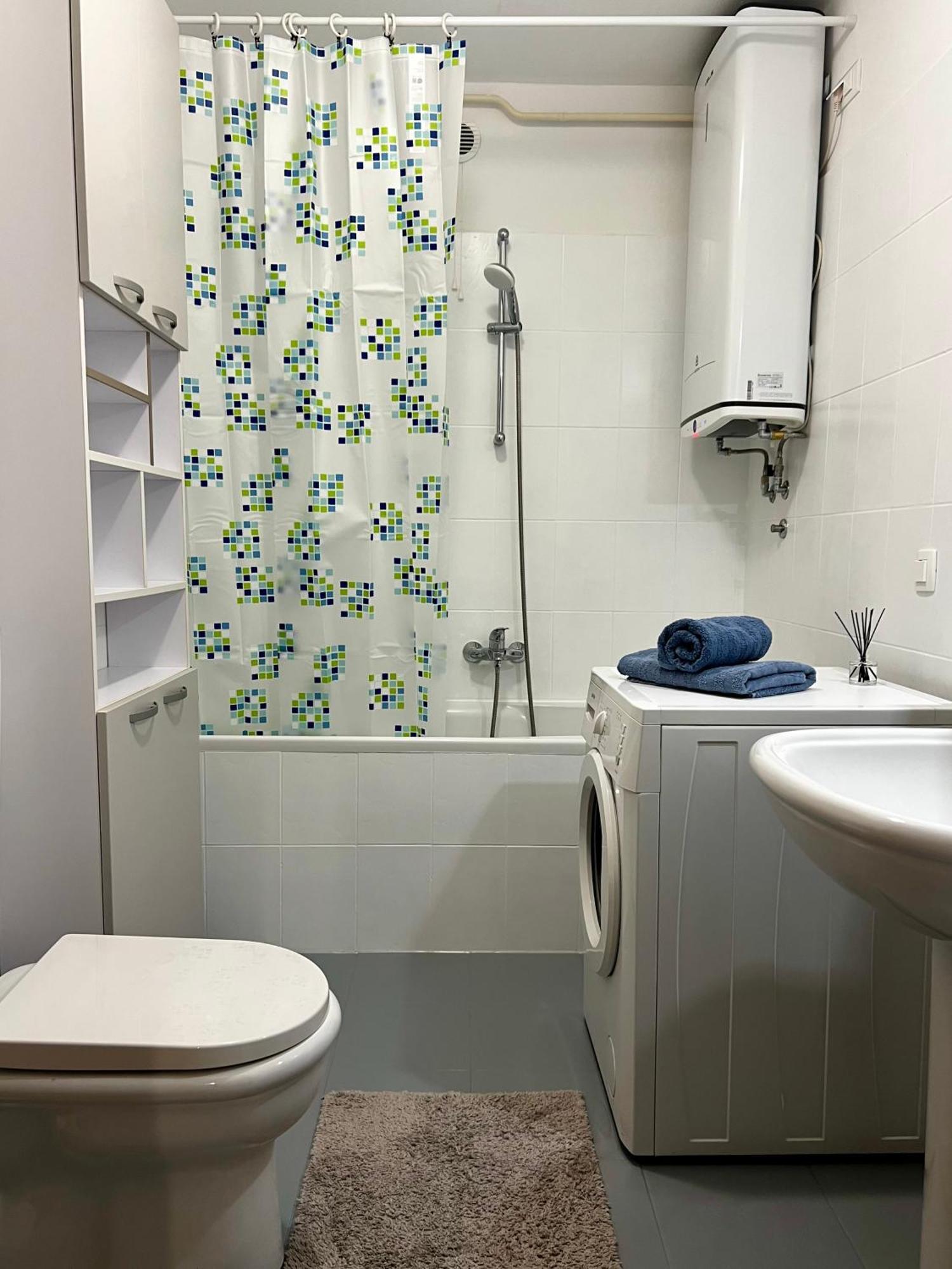 Eden Apartment พูลา ภายนอก รูปภาพ